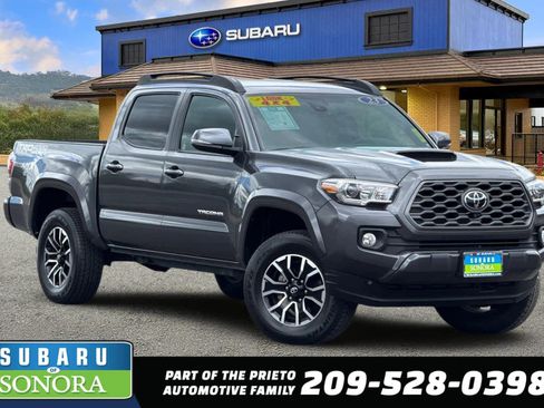 Used 2023 Toyota Tacoma TRD Sport w/ Advanced Technology Package AWD/4WD image 1