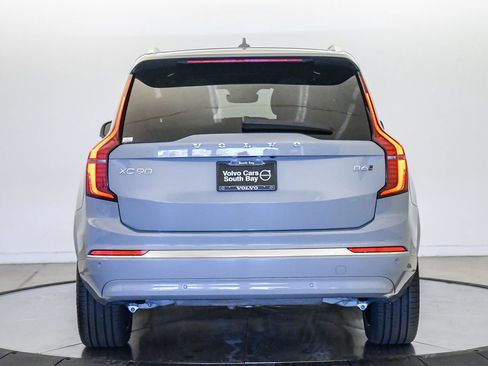 Certified 2026 Volvo XC90 B6 Plus AWD/4WD image 3