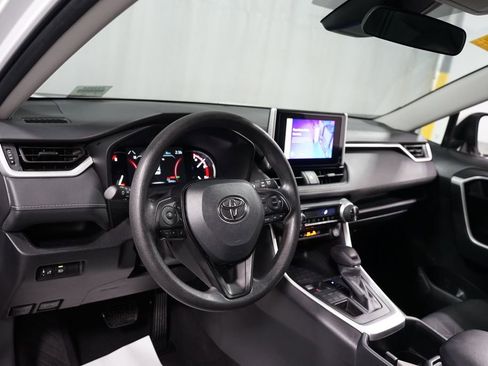 Certified 2025 Toyota RAV4 XLE AWD/4WD image 11