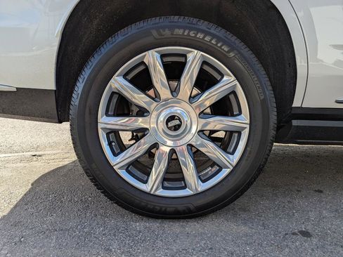 Used 2022 Cadillac Escalade Premium Luxury Platinum AWD/4WD image 56