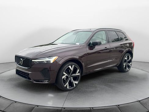 New 2026 Volvo XC60 B5 Ultra w/ Protection Package Premier AWD/4WD image 3