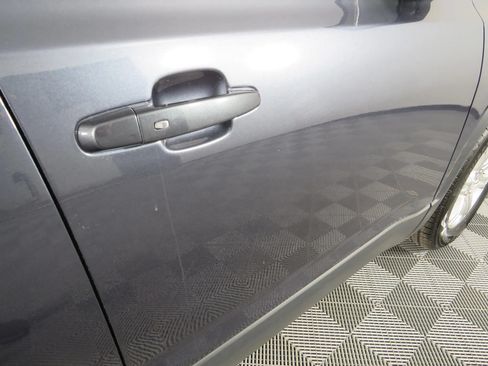 Used 2019 GMC Acadia SLE w/ LPO, Floor Liner Package FWD image 32