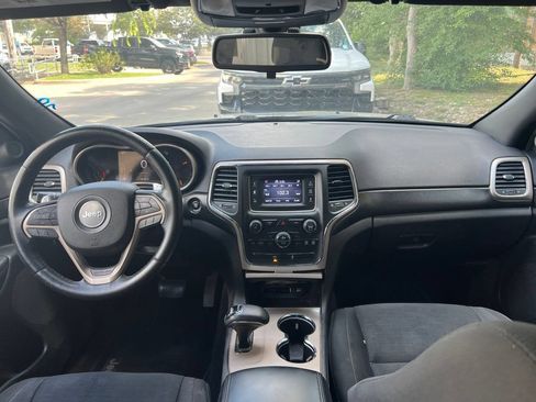 Used 2014 Jeep Grand Cherokee Laredo RWD image 12