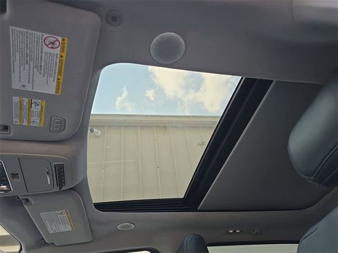 Used 2024 Ford F250 Limited image 26