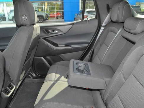 New 2026 Chevrolet Equinox LT image 13