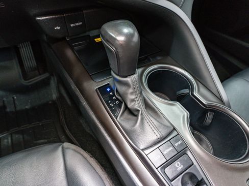 Used 2024 Toyota Camry XSE image 21