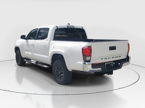 Used 2021 Toyota Tacoma SR5 image 5