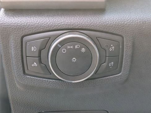 Used 2022 Ford F350 Lariat w/ Lariat Value Package AWD/4WD image 13