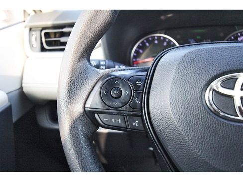 Used 2019 Toyota RAV4 XLE image 23