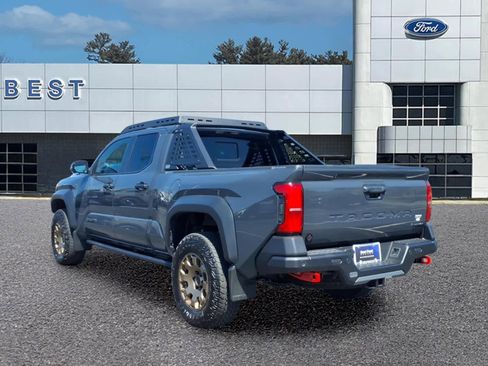 Used 2025 Toyota Tacoma 4x4 Double Cab Hybrid w/ Tow Tech Package image 7