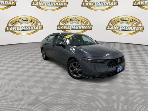 Used 2023 Honda Accord EX image 5