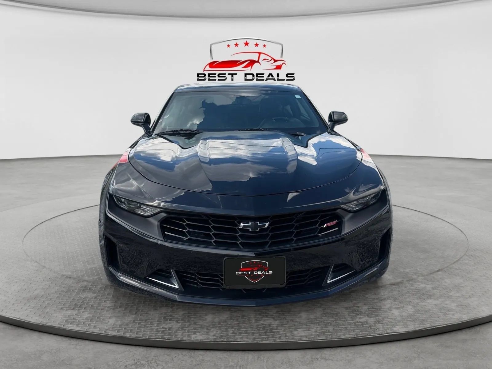 Used 2019 Chevrolet Camaro LT w/ RS Package RWD image 8