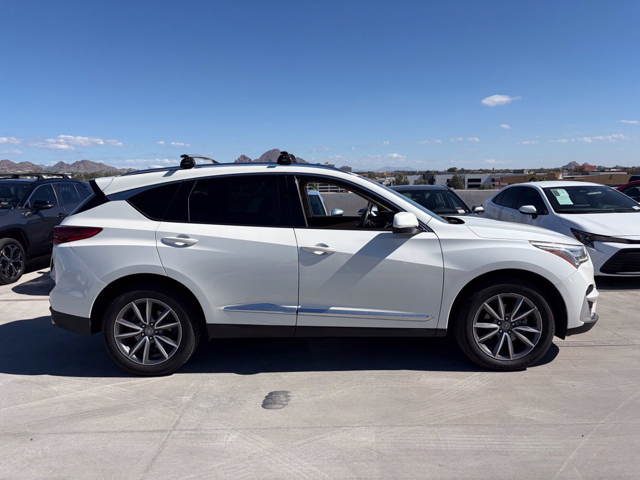 Used 2019 Acura RDX w/ Technology Package AWD/4WD image 3