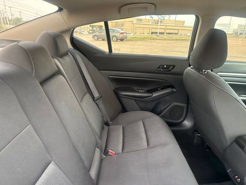 Certified 2023 Nissan Altima 2.5 SV FWD image 28