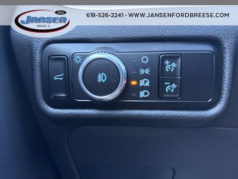 Used 2023 Ford Explorer XLT w/ Equipment Group 202A image 8