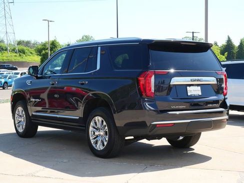 Used 2023 GMC Yukon Denali w/ Denali Reserve Package AWD/4WD image 5