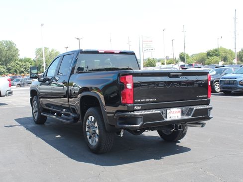 New 2026 Chevrolet Silverado 2500 Custom w/ Z71 Off-Road Package AWD/4WD image 5