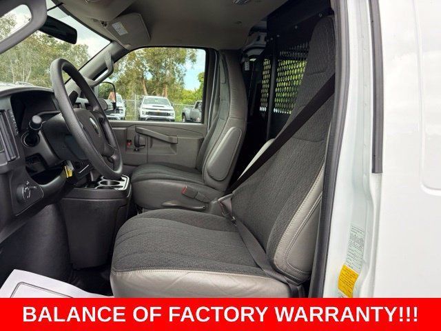 Certified 2025 Chevrolet Express 2500 w/ Driver Convenience Package RWD image 12