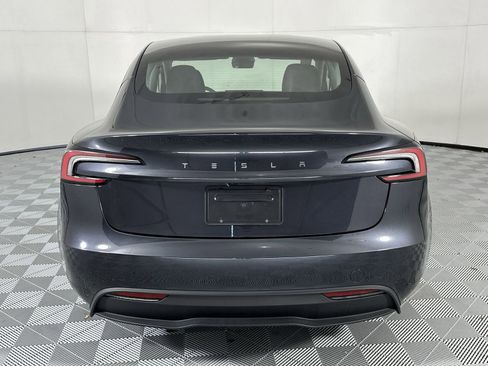Used 2024 Tesla Model 3 Standard Range RWD image 7