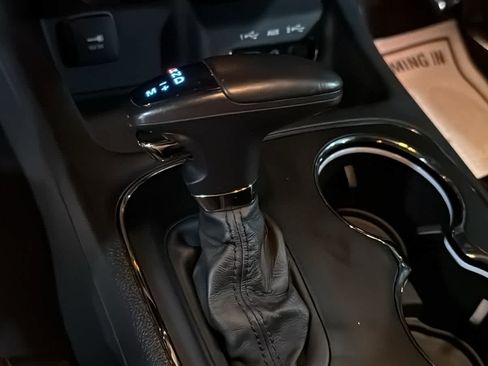 Used 2018 Dodge Durango GT w/ Premium Group AWD/4WD image 17