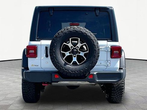 Used 2018 Jeep Wrangler Unlimited Rubicon w/ Dual Top Group AWD/4WD image 5