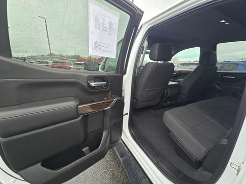 Used 2021 GMC Sierra 1500 Elevation w/ LPO, Elevation Black Package image 11