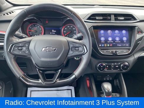 Certified 2023 Chevrolet TrailBlazer RS w/ Sun and Liftgate Package image 8