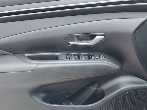 Used 2024 Hyundai Tucson SEL w/ Convenience Package FWD image 16
