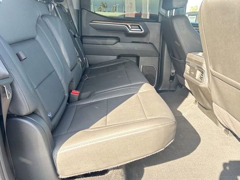 Certified 2025 Chevrolet Silverado 1500 LT w/ Leather Package image 17