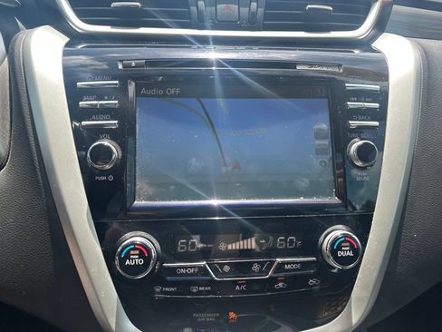 Used 2018 Nissan Murano SL w/ Moonroof Package FWD image 21