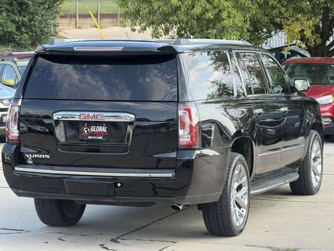 Used 2017 GMC Yukon XL Denali w/ Open Road Package AWD/4WD image 6
