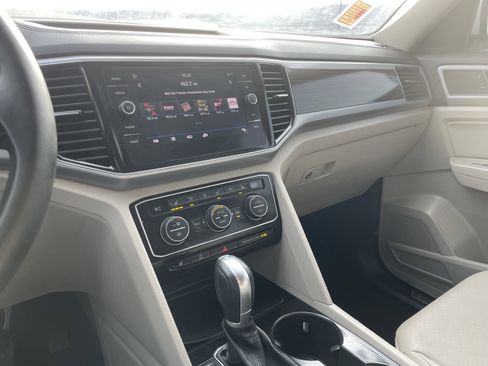 Used 2019 Volkswagen Atlas SEL image 25