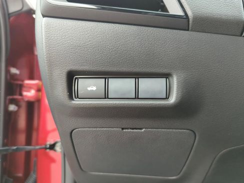 New 2026 Nissan Sentra SR w/ Floor Mat Package FWD image 11
