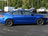 Used 2018 Ford Fusion SE w/ Equipment Group 201A image 2