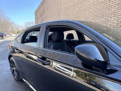 Used 2024 Honda Civic Sport image 6