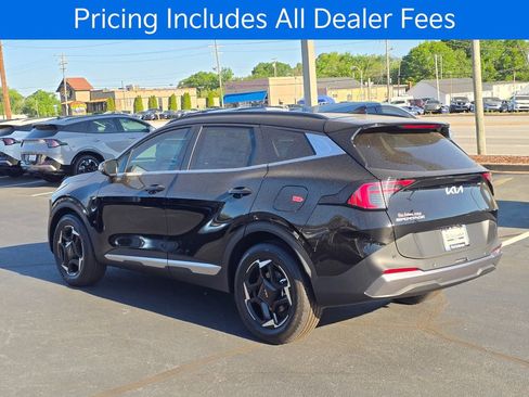 New 2026 Kia Sportage EX FWD image 5