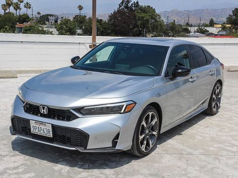 Certified 2025 Honda Civic Sport image 3