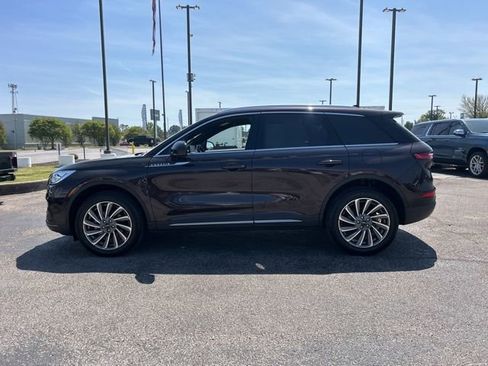 Used 2023 Lincoln Corsair Reserve FWD image 6