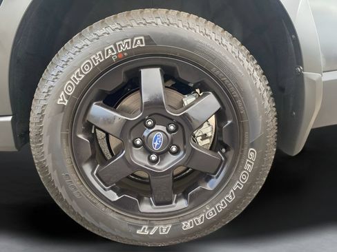 Used 2025 Subaru Outback Wilderness AWD/4WD image 31