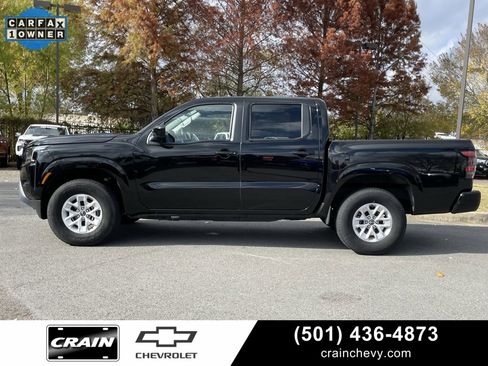 Used 2024 Nissan Frontier SV image 4