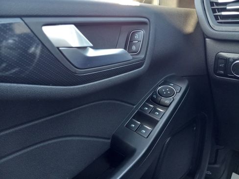 Used 2024 Ford Escape ST-Line AWD/4WD image 27