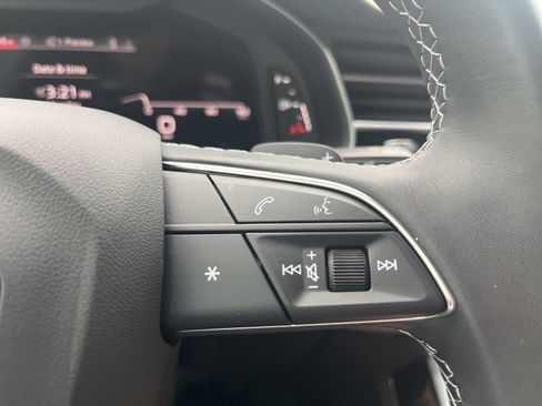 Used 2024 Audi Q8 Prestige AWD/4WD image 16