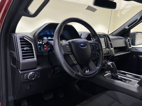 Used 2015 Ford F150 XLT w/ Equipment Group 302A Luxury AWD/4WD image 9