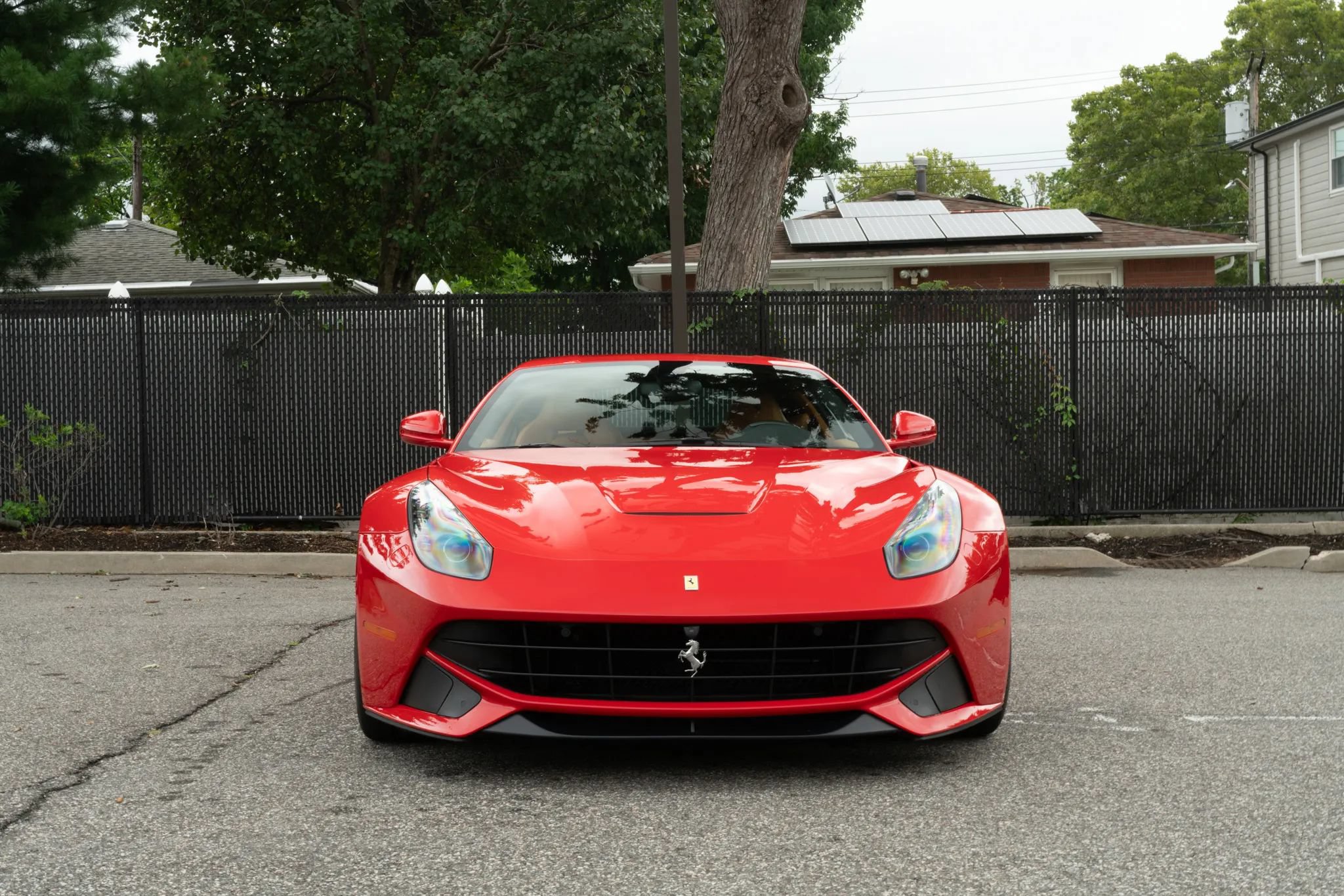Used 2017 Ferrari F12 Berlinetta RWD image 4