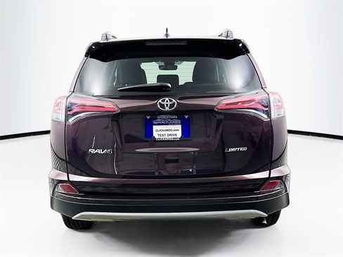 Used 2018 Toyota RAV4 Limited image 15