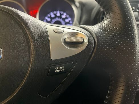 Used 2011 Nissan Juke SV w/ Sport Pkg FWD image 22