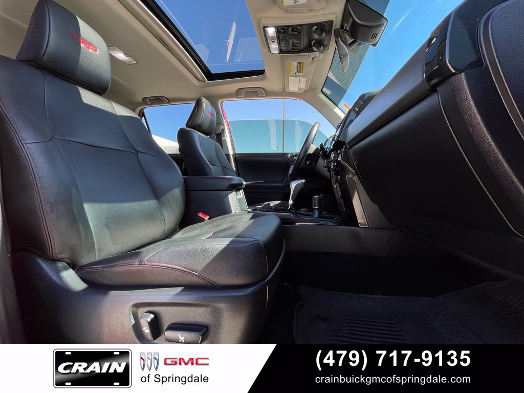 Used 2024 Toyota 4Runner TRD Off-Road Premium w/ Moonroof Package AWD/4WD image 28
