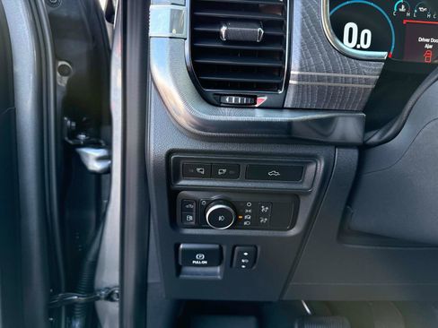 Used 2021 Ford F150 Platinum w/ Equipment Group 701A High image 33