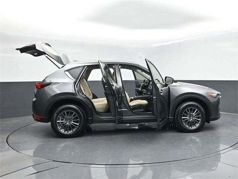Used 2021 MAZDA CX-5 Touring image 65