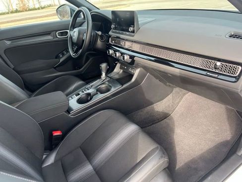 Used 2024 Honda Civic Sport image 32